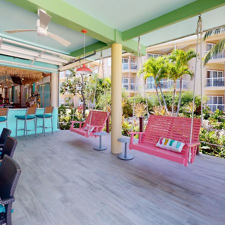 The Grand Caymanian Resort George Town Bagian luar foto