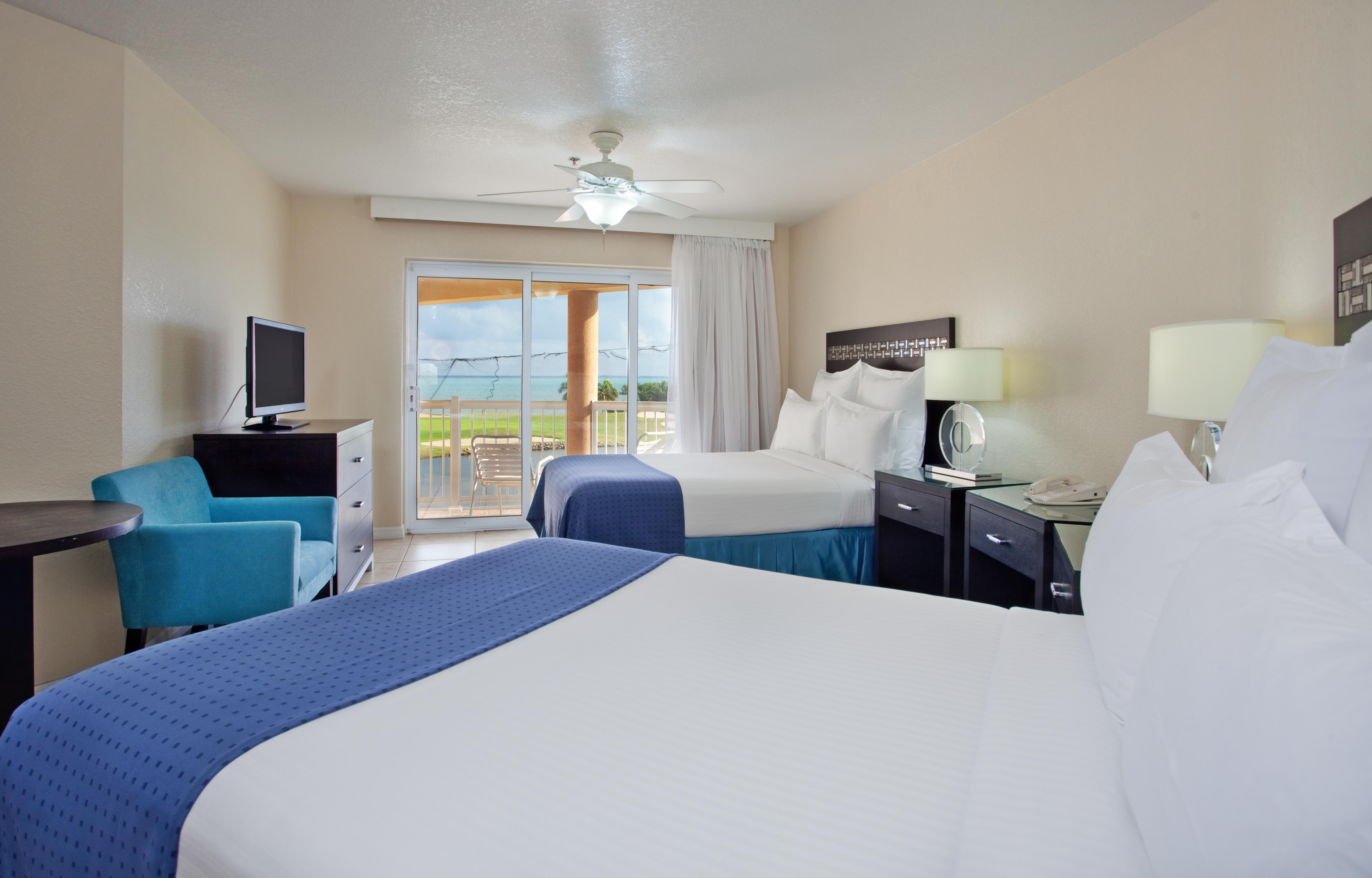 The Grand Caymanian Resort George Town Bagian luar foto