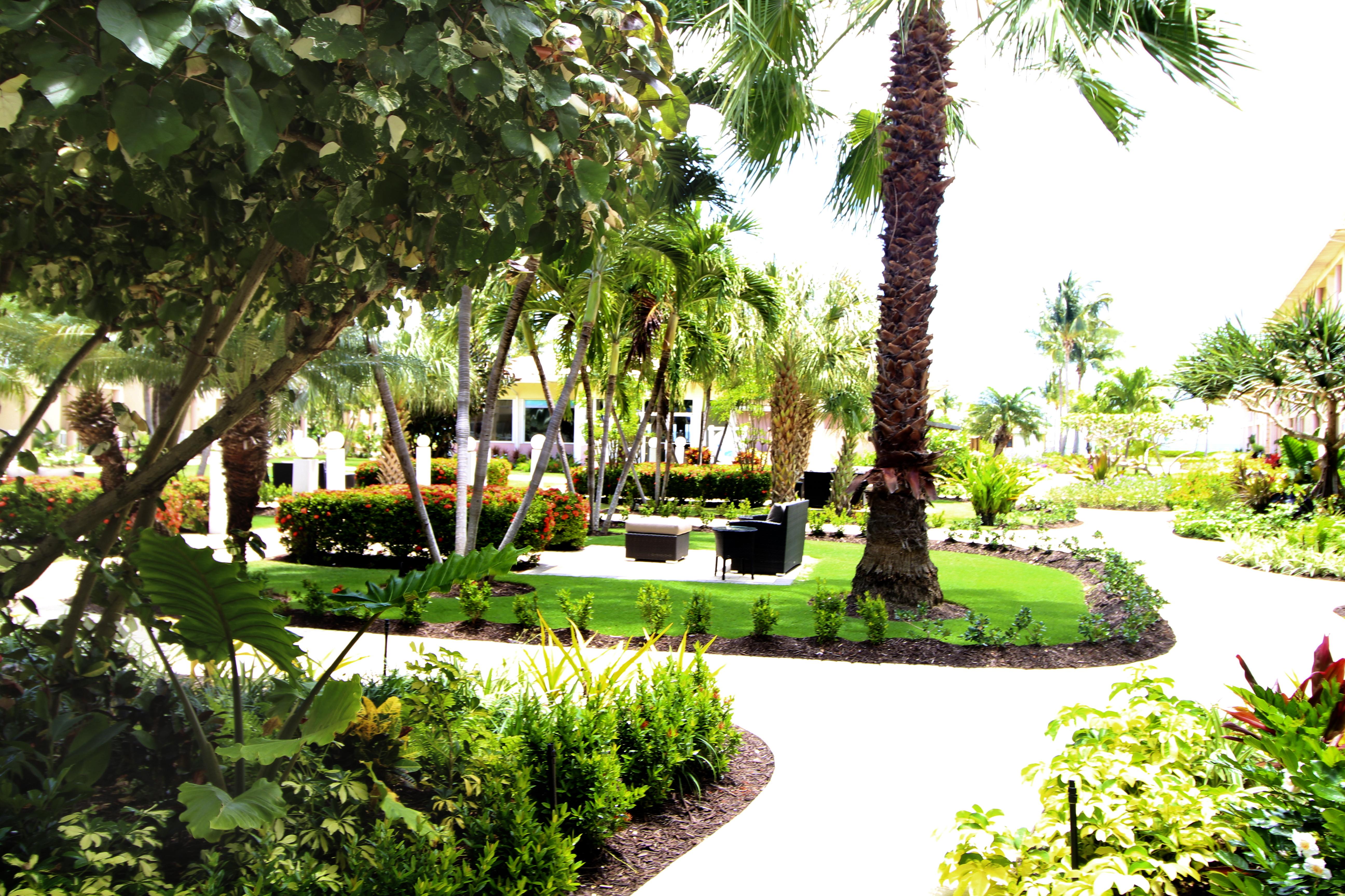 The Grand Caymanian Resort George Town Bagian luar foto
