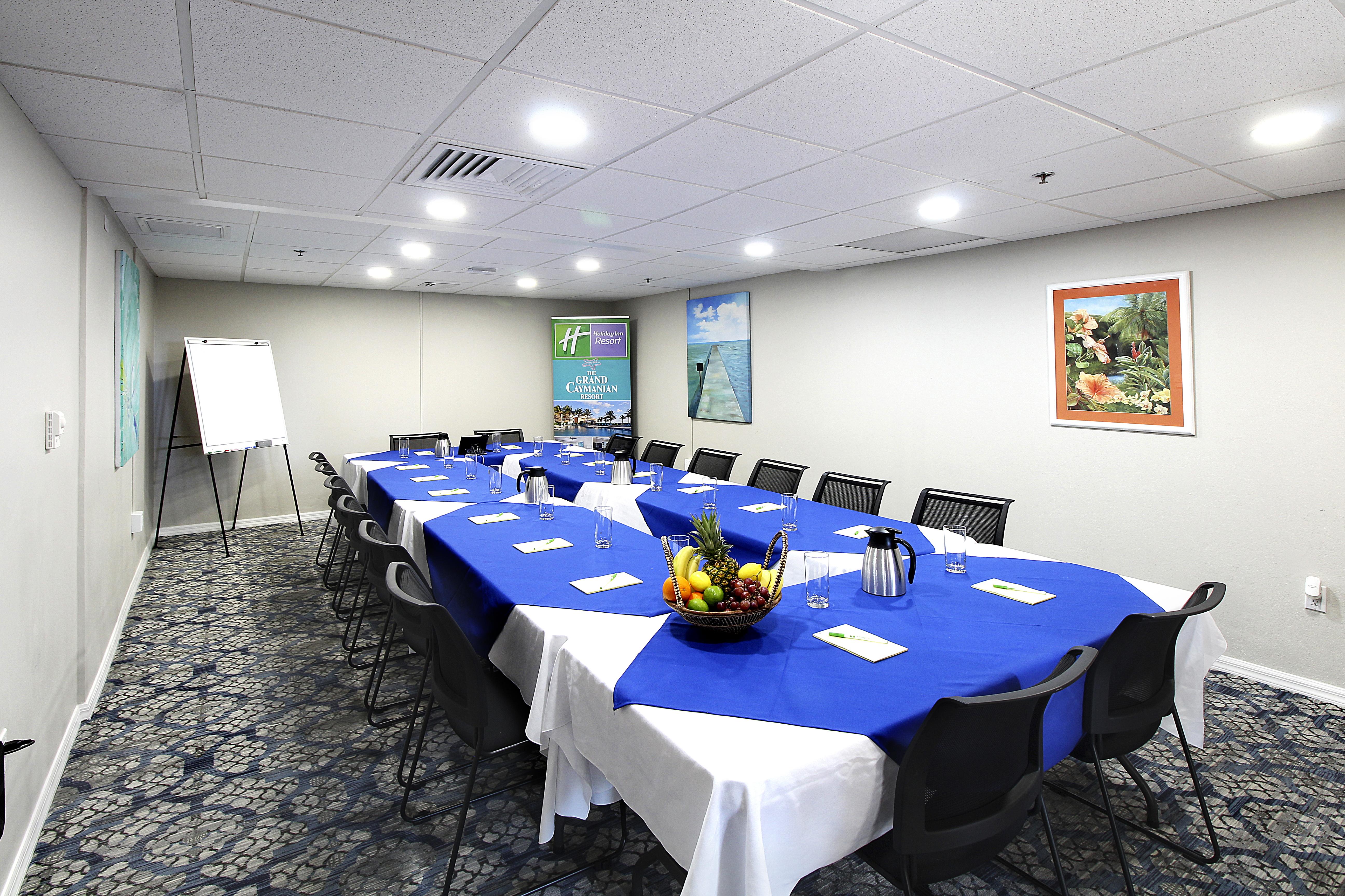 The Grand Caymanian Resort George Town Bagian luar foto