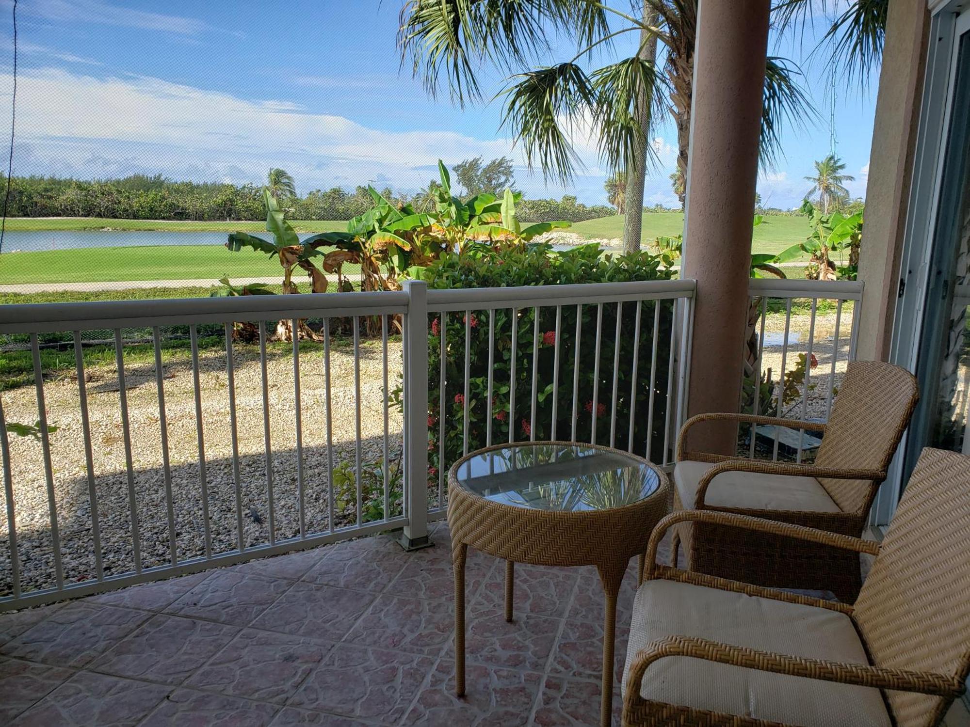 The Grand Caymanian Resort George Town Bagian luar foto